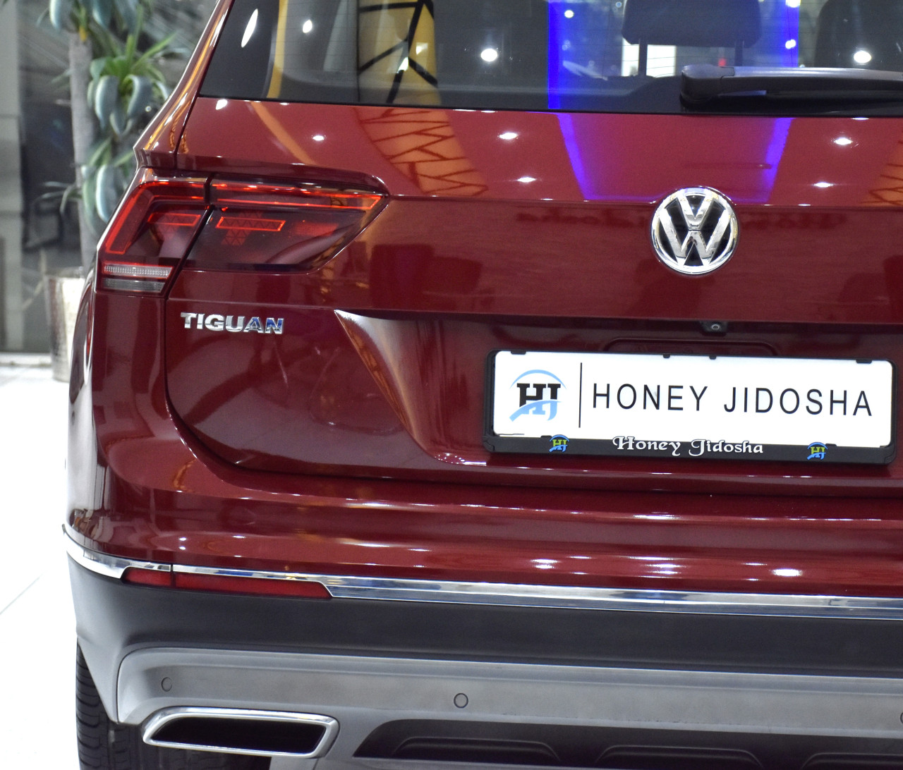 Volkswagen Tiguan - Image 8