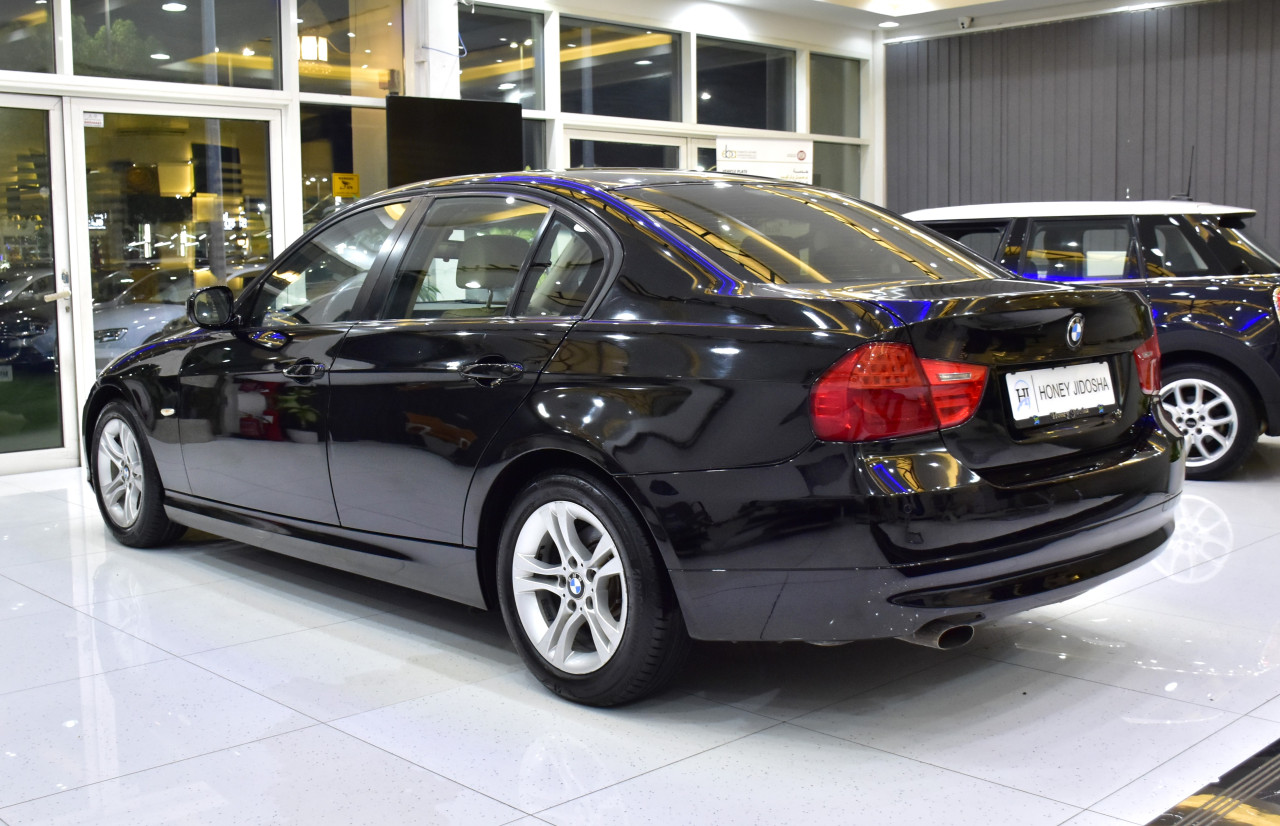 BMW 3-Series - Image 6