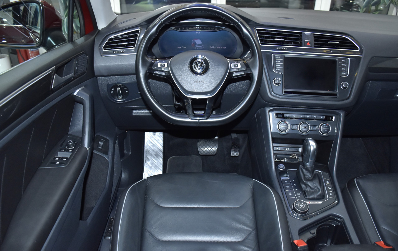 Volkswagen Tiguan - Image 11