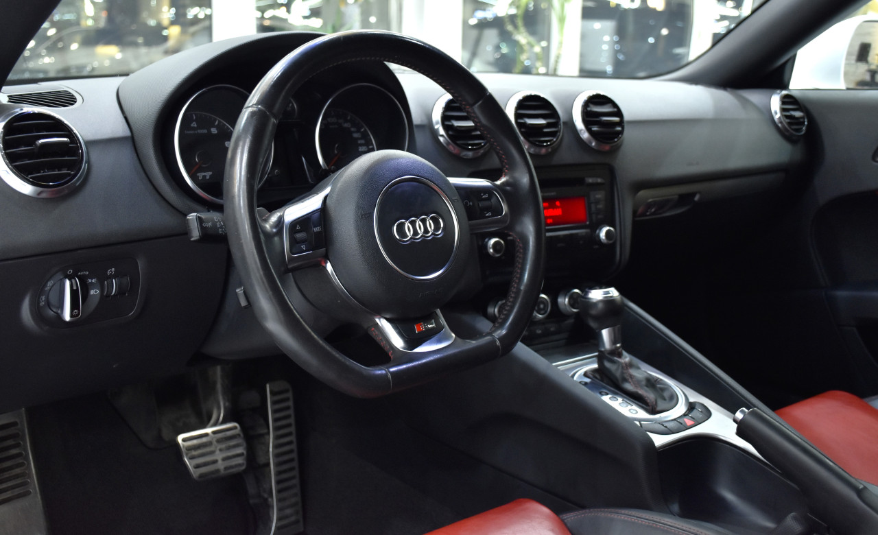 Audi TT - Image 9