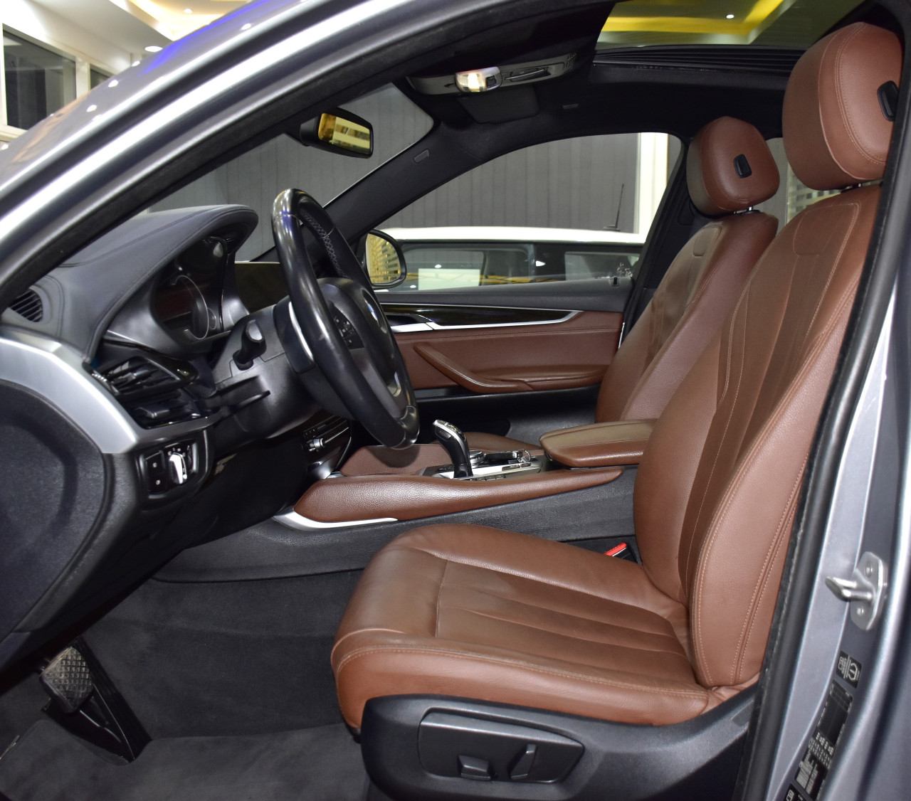 BMW X6 - Image 8