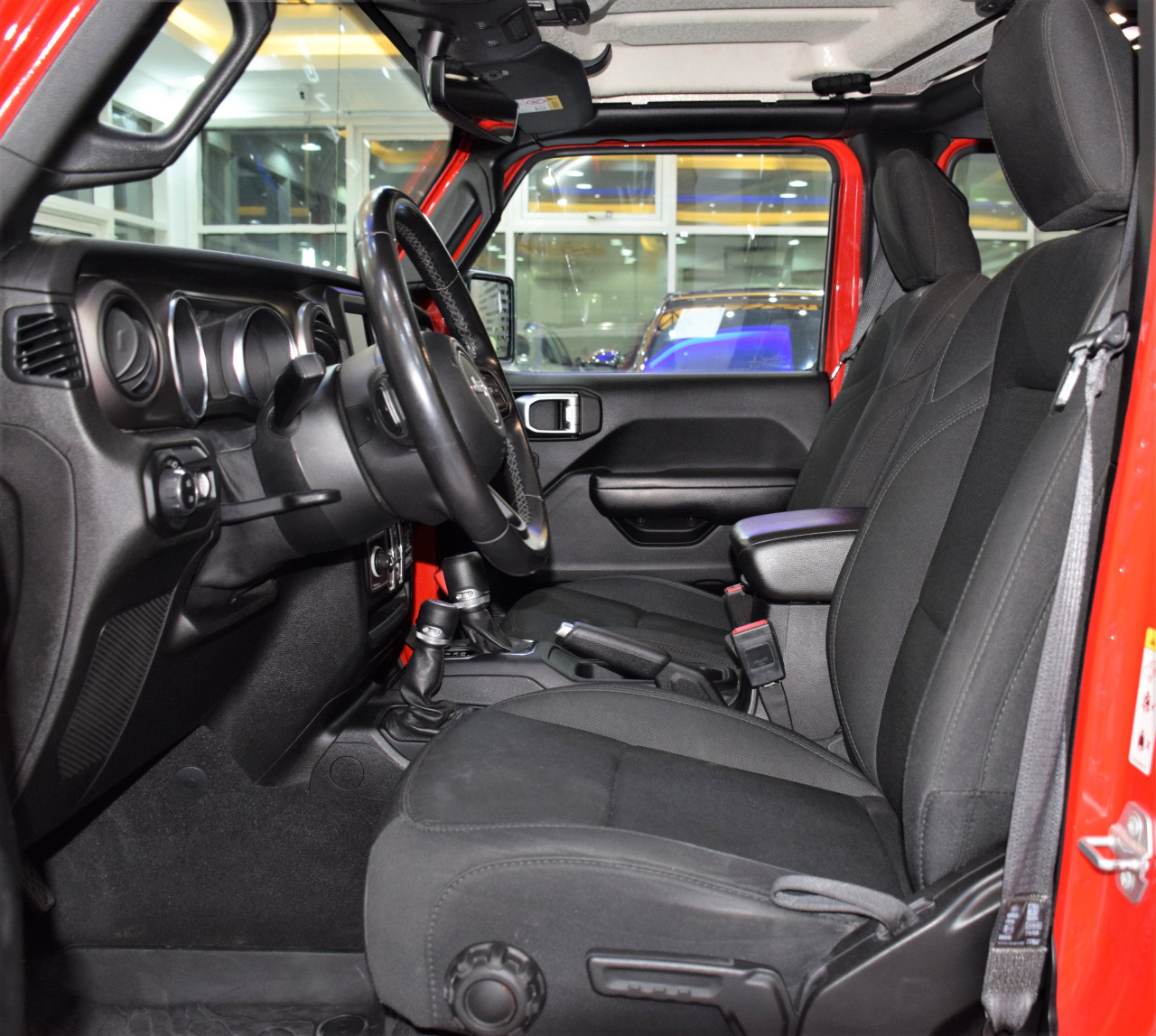Jeep Wrangler Unlimited - Image 10