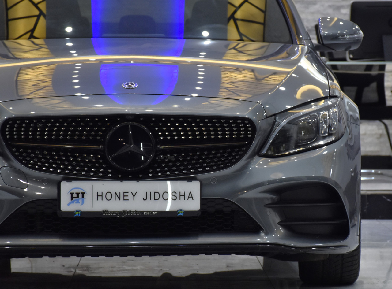 Mercedes Benz C-Class - Image 5