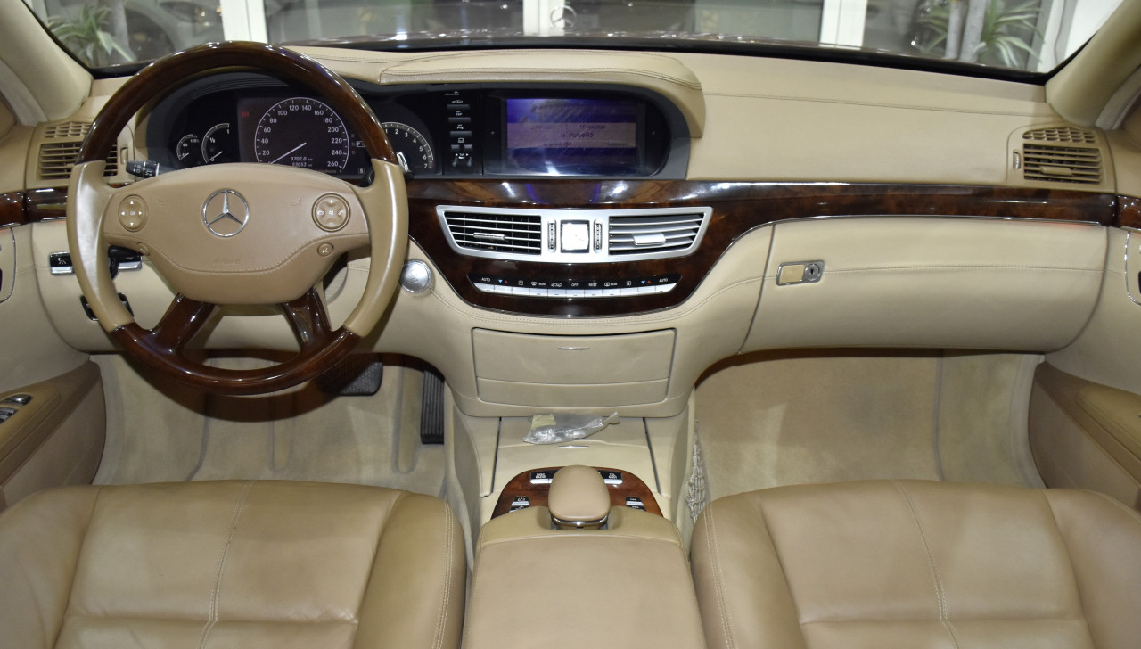 Mercedes Benz S-Class - Image 18