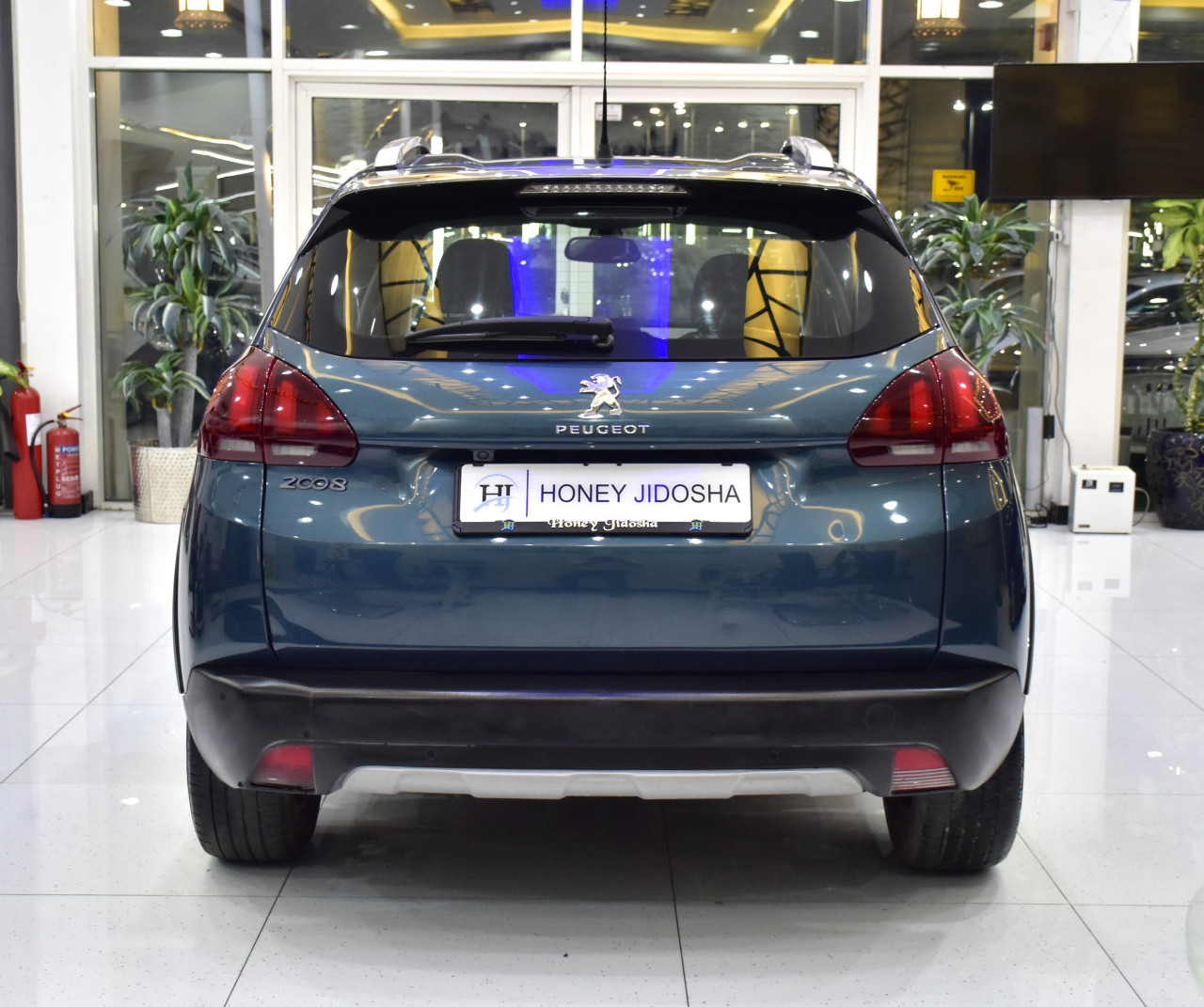 Peugeot 2008 - Image 7