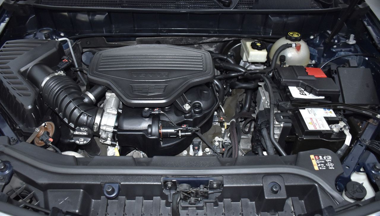Cadillac XTS - Image 12