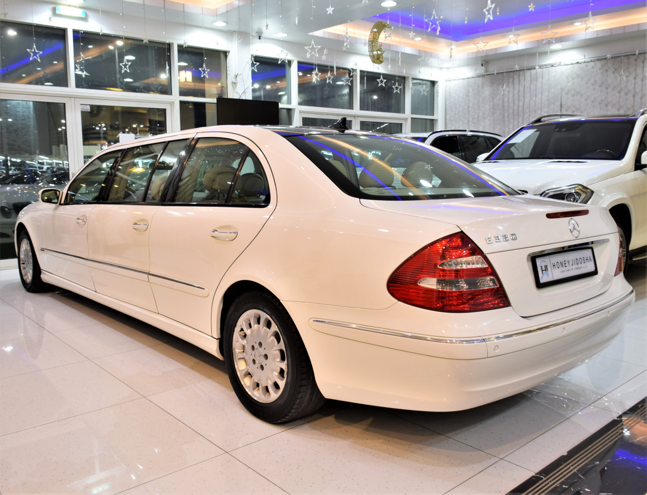 Mercedes Benz E-Class - Image 8