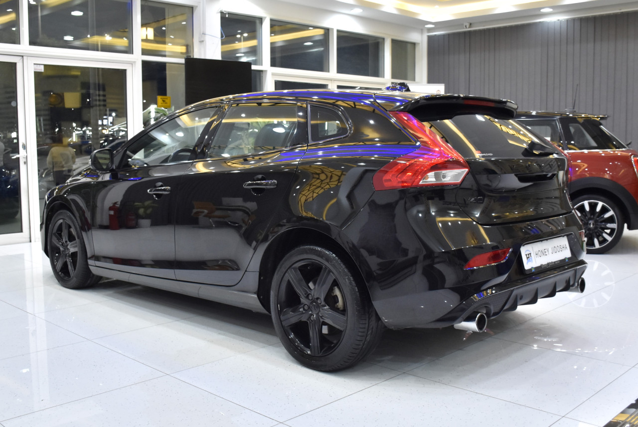 Volvo V -class - Image 8