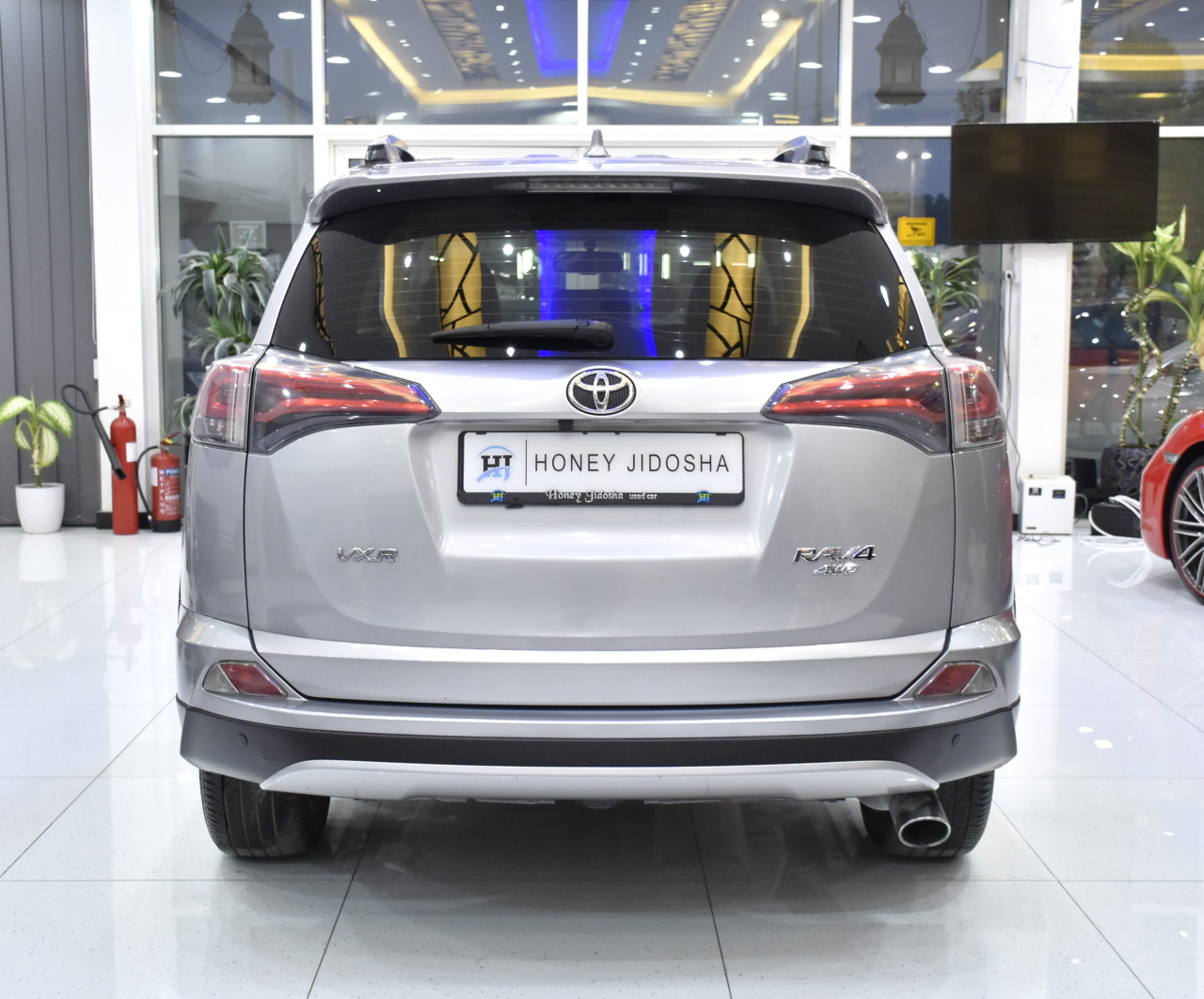 Toyota Rav 4 - Image 8