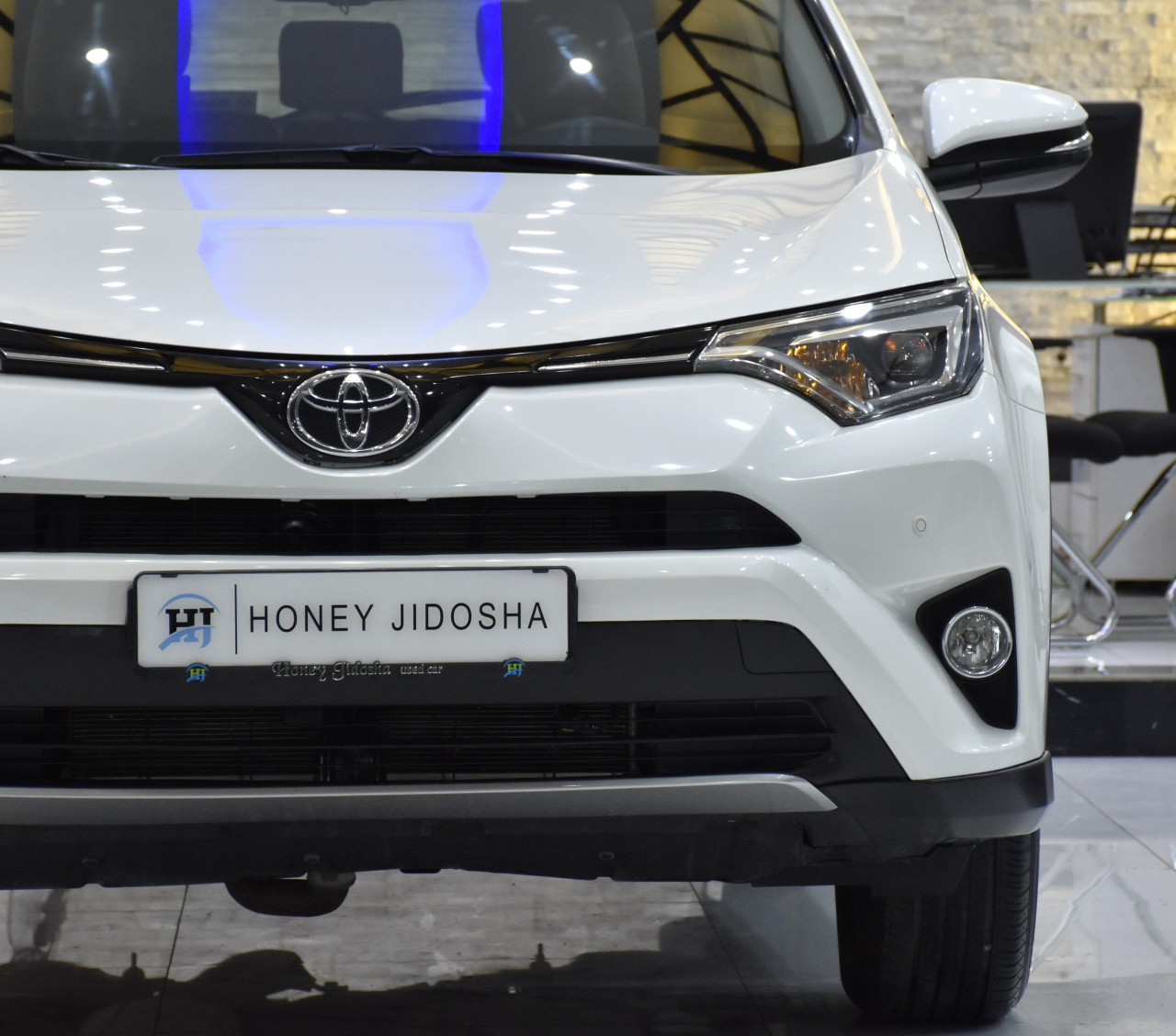 Toyota Rav 4 - Image 5