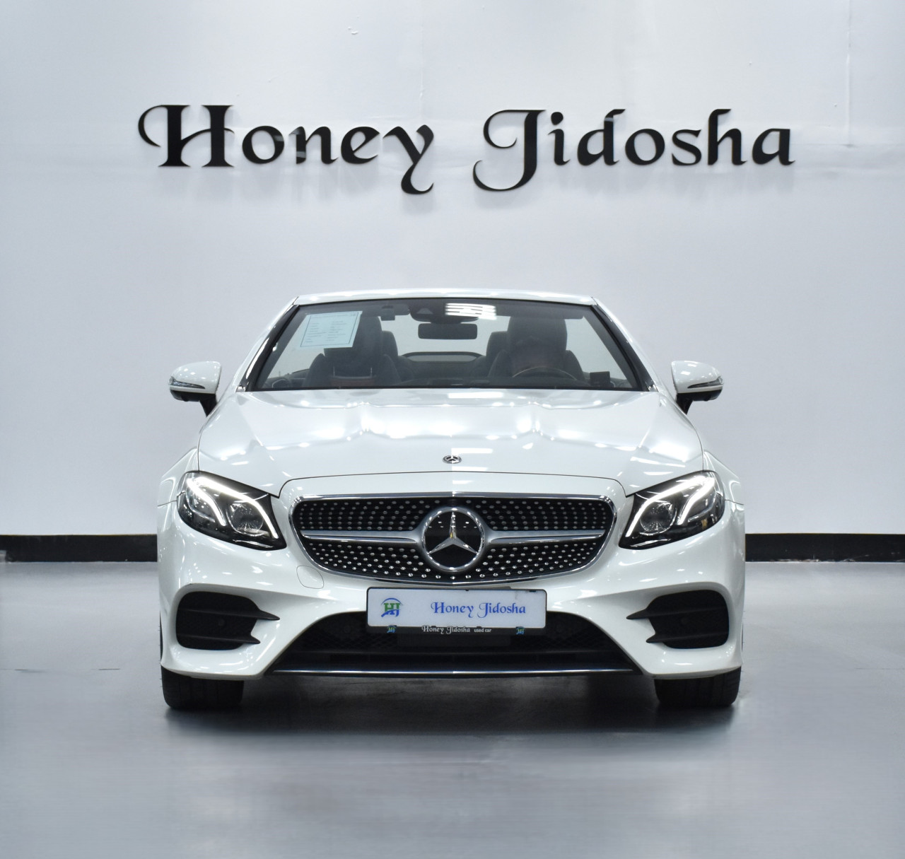 Mercedes Benz E-Class - Image 17