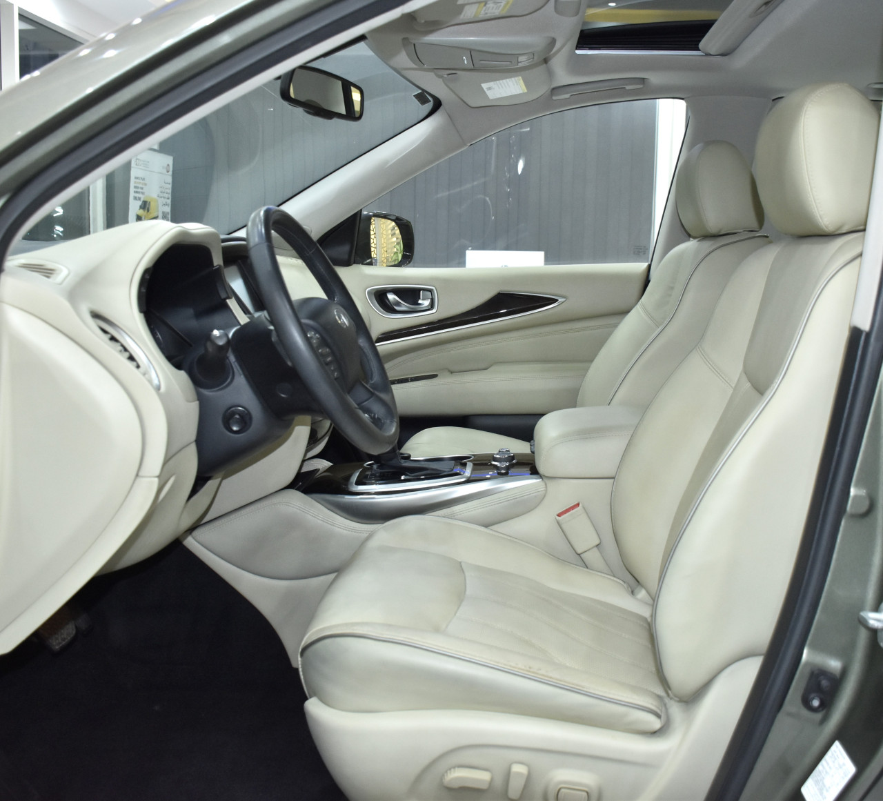 Infiniti QX60 - Image 9