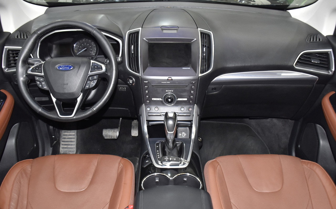 Ford Edge - Image 9