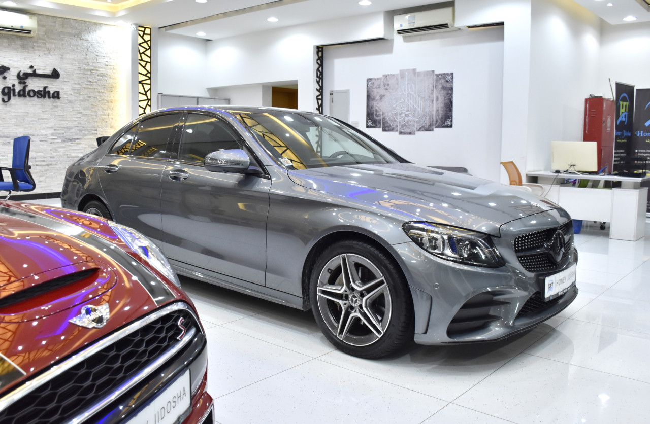 Mercedes Benz C-Class - Image 3