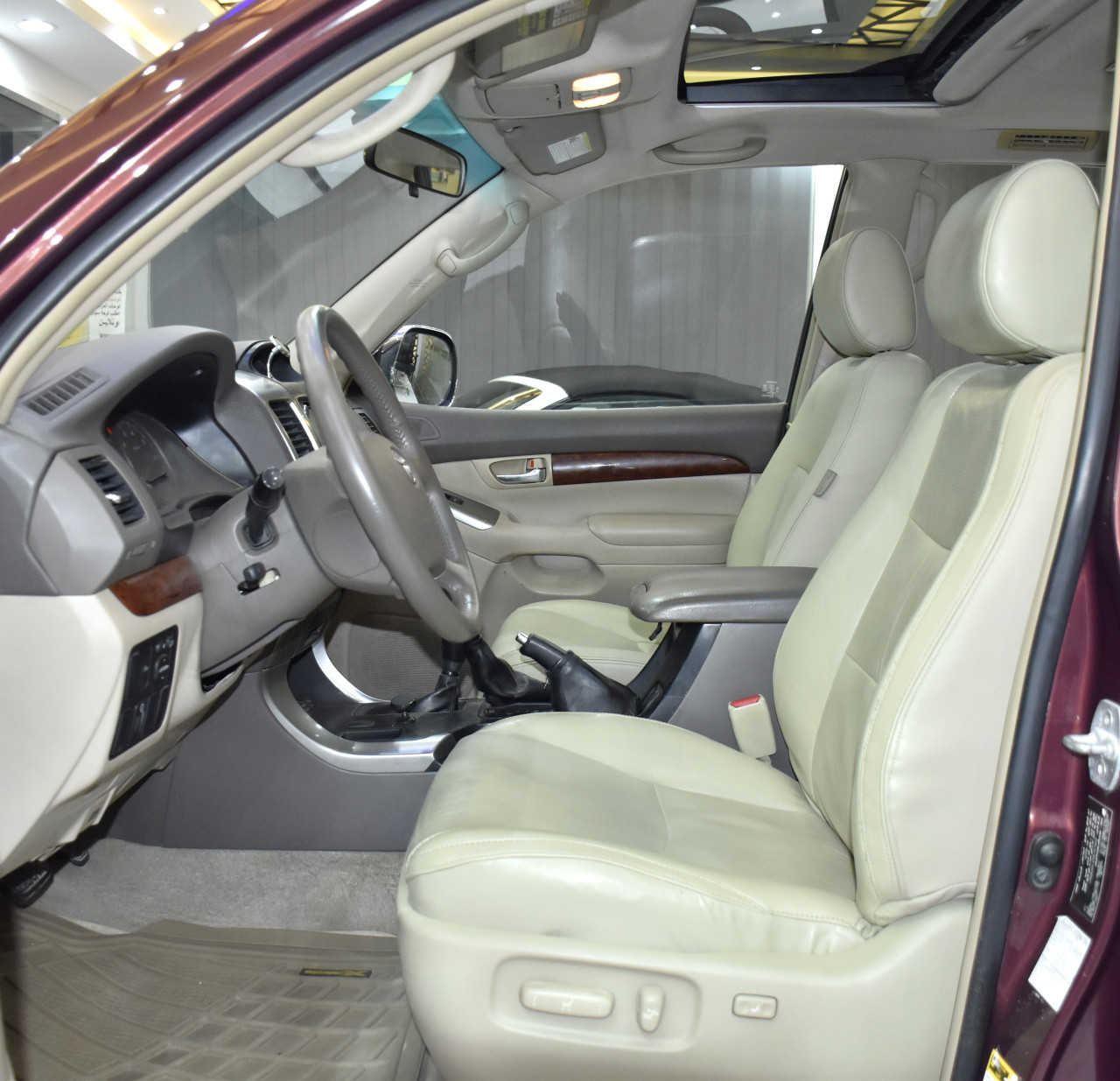 Toyota Prado - Image 10