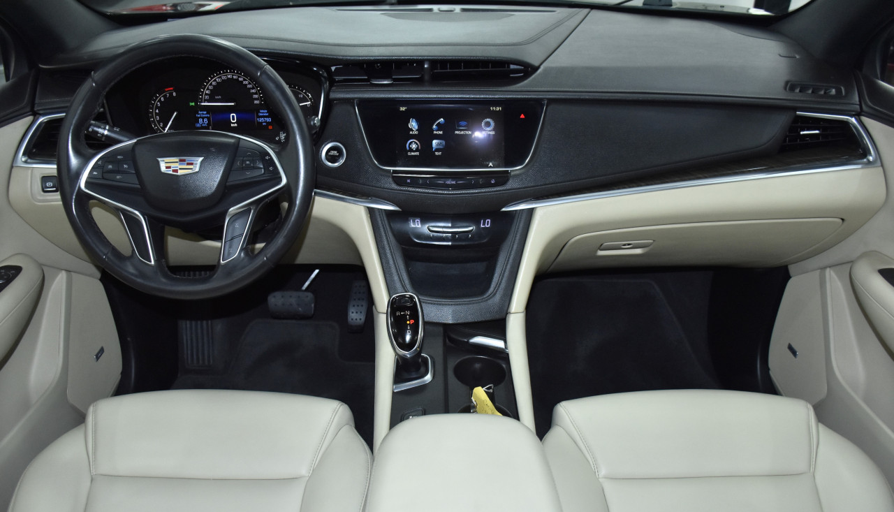 Cadillac XTS - Image 10
