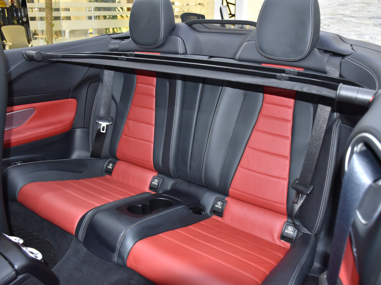 Mercedes Benz E-Class - Image 5