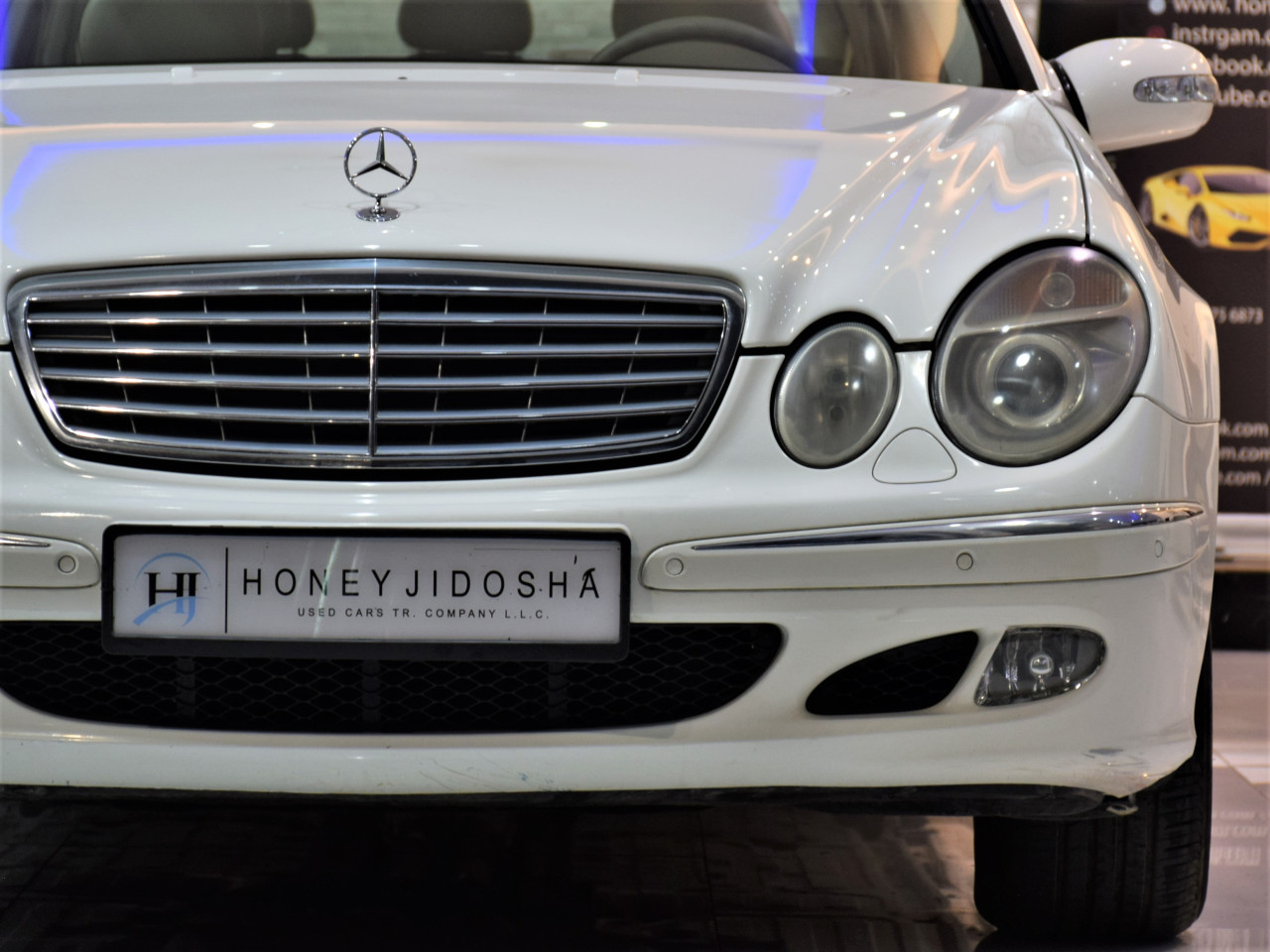 Mercedes Benz E-Class - Image 6