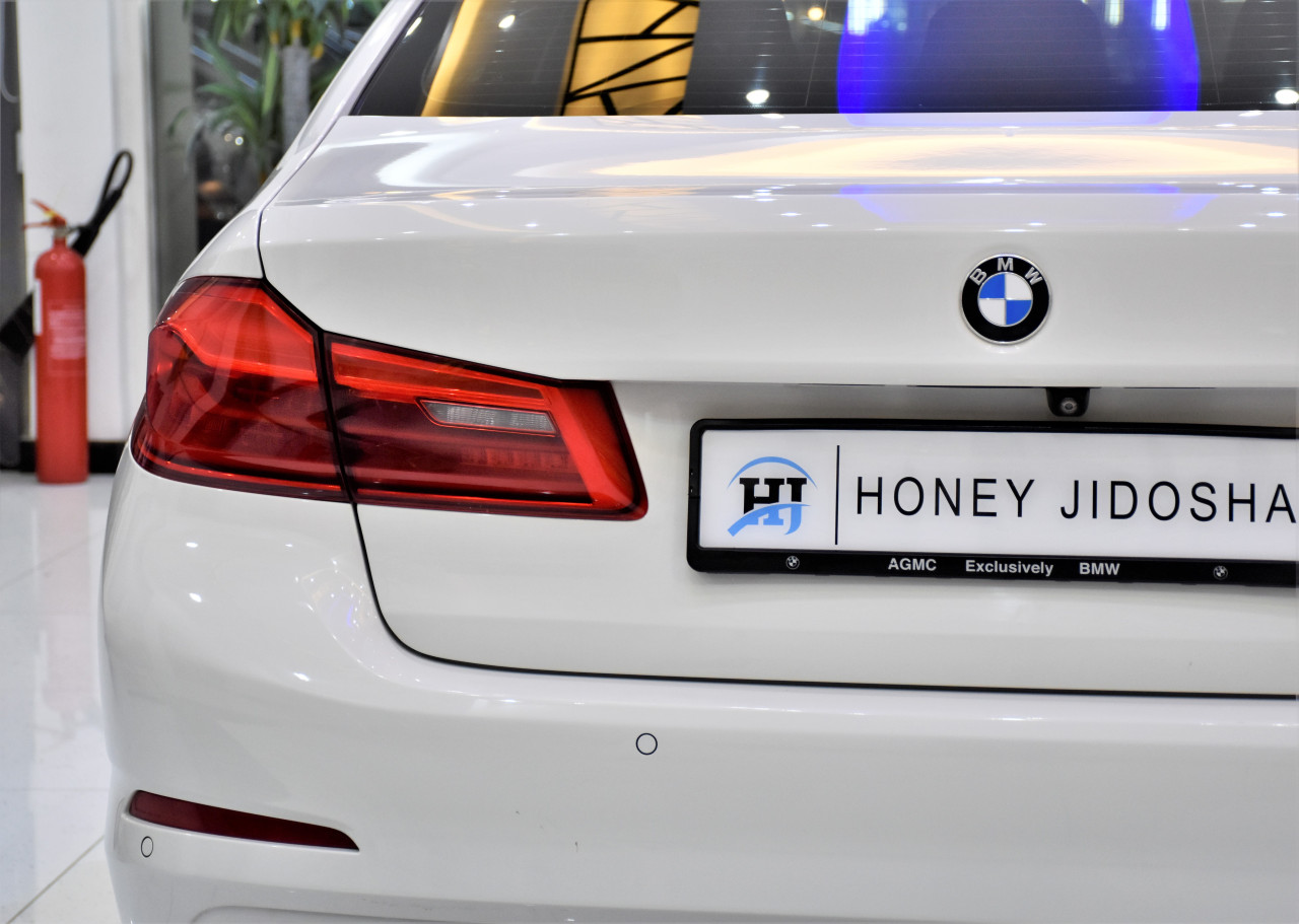 BMW 5-Series - Image 8
