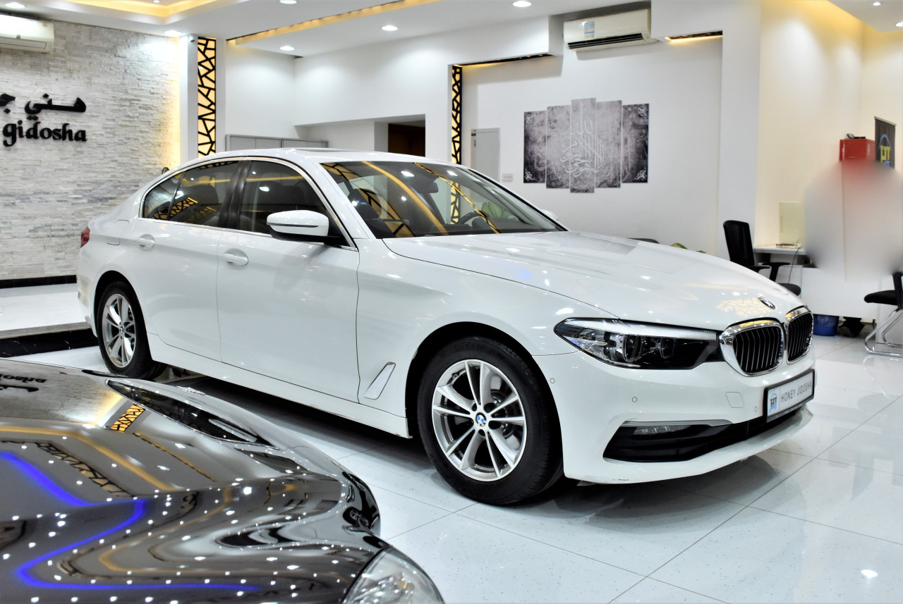 BMW 5-Series - Image 3