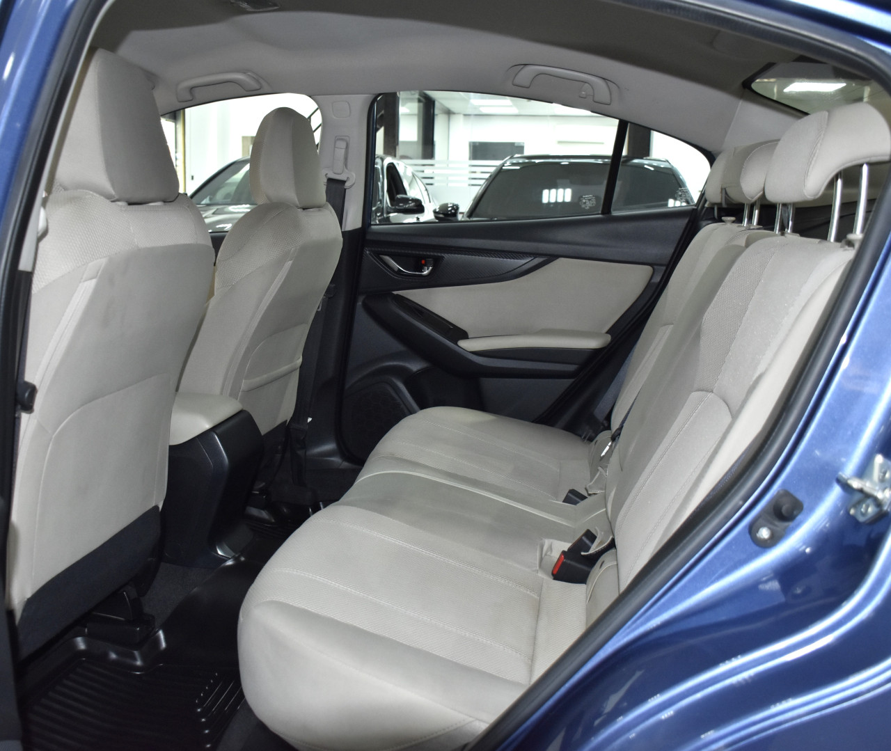 Subaru Impreza - Image 9