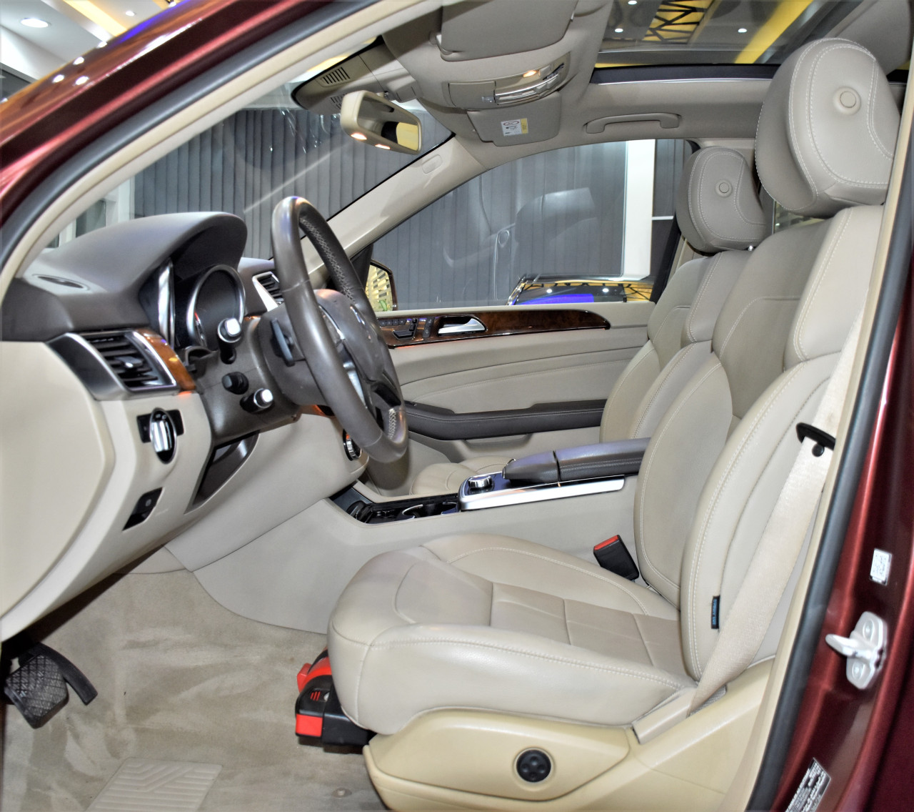Mercedes Benz ML - Image 9