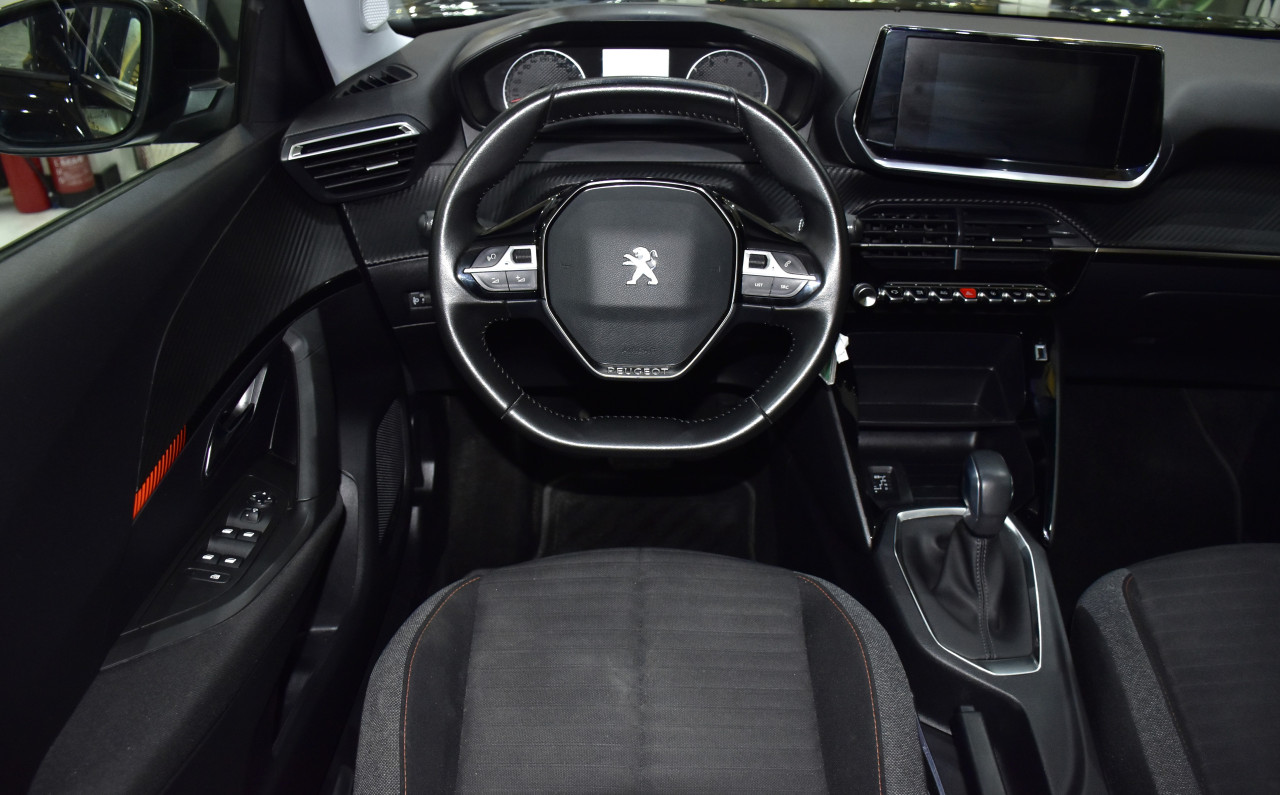 Peugeot 2008 - Image 4