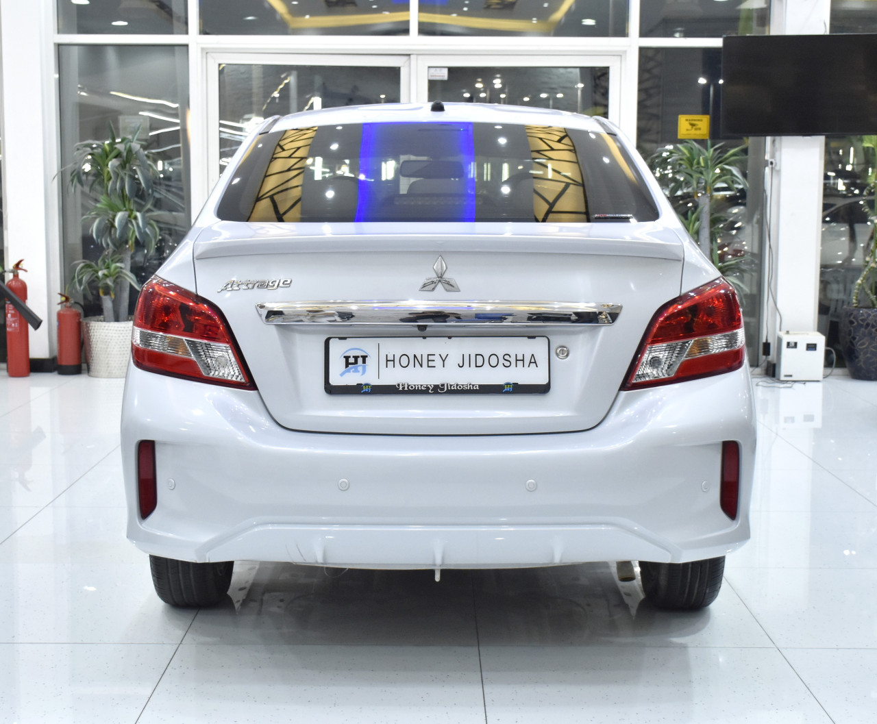 Mitsubishi Attrage - Image 8
