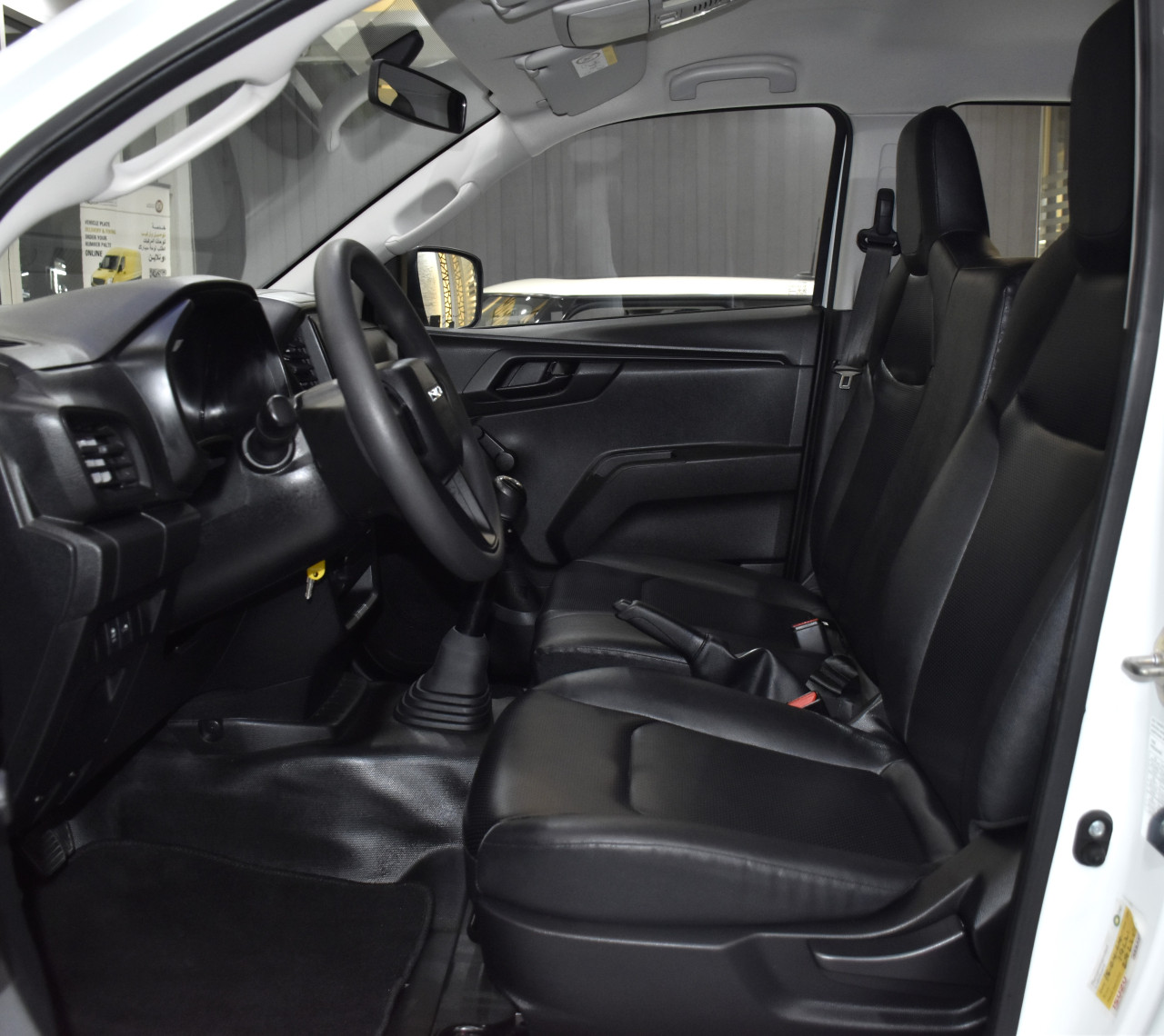 Isuzu D-MAX - Image 9