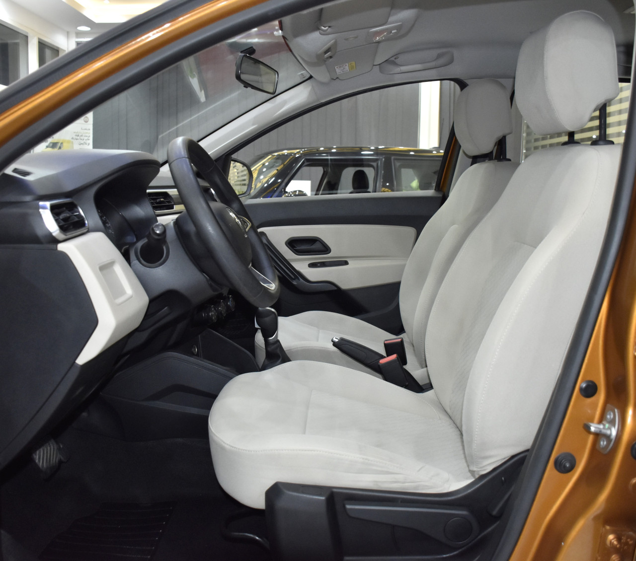 Renault Duster - Image 12