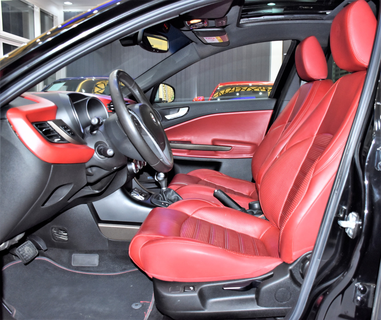 Alfa Romeo GIULIETTA - Image 8
