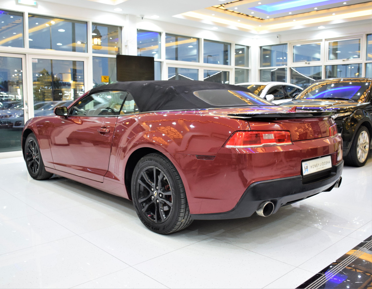 Chevrolet Camaro - Image 8