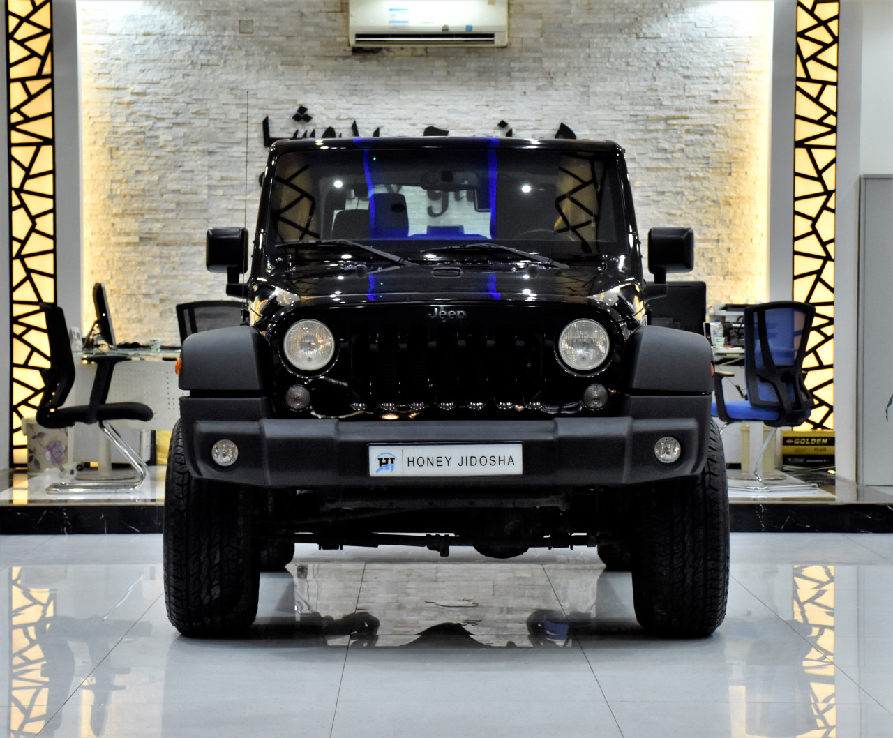 Jeep Wrangler - Image 4