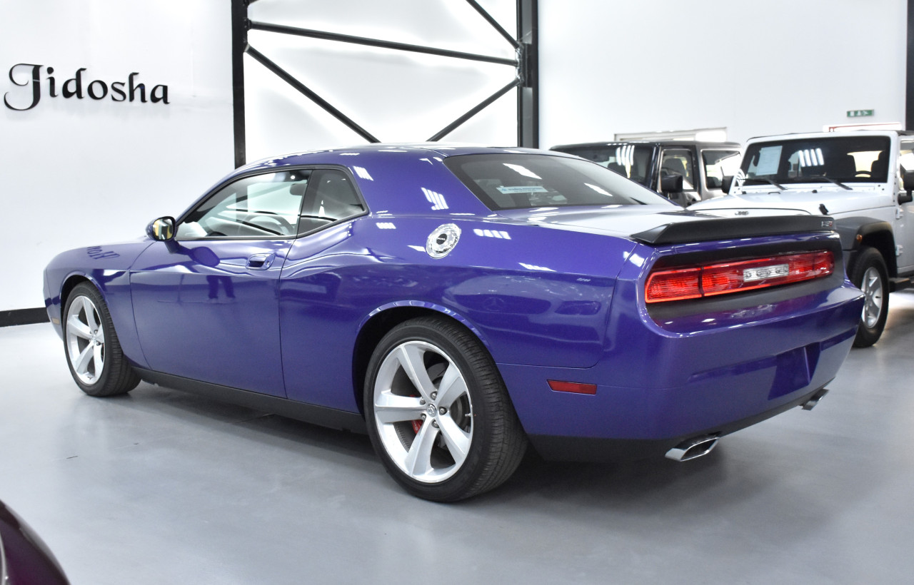 Dodge Challenger - Image 7