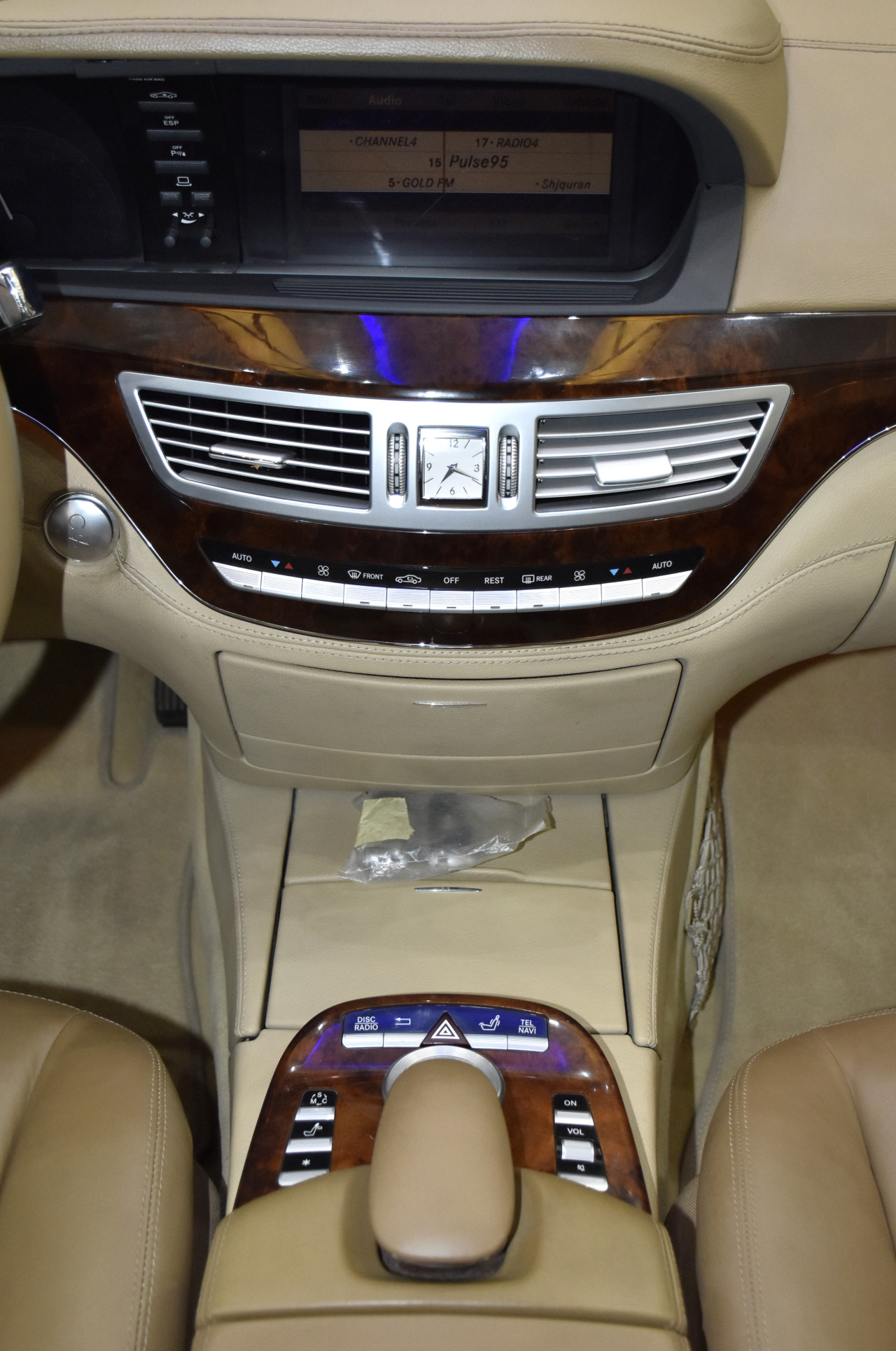 Mercedes Benz S-Class - Image 19