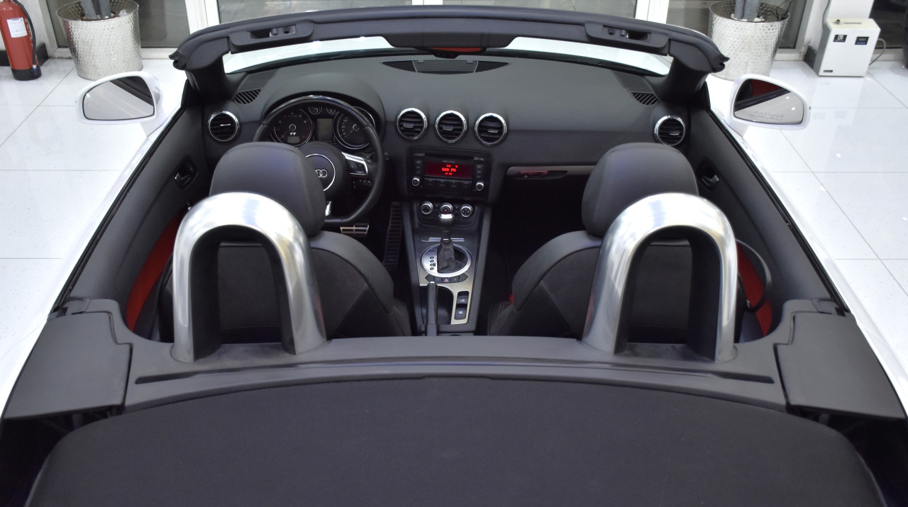 Audi TT - Image 12