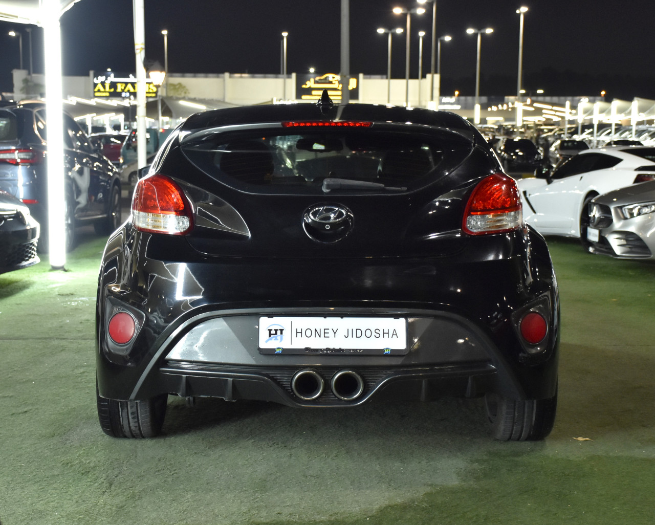 Hyundai Veloster - Image 12