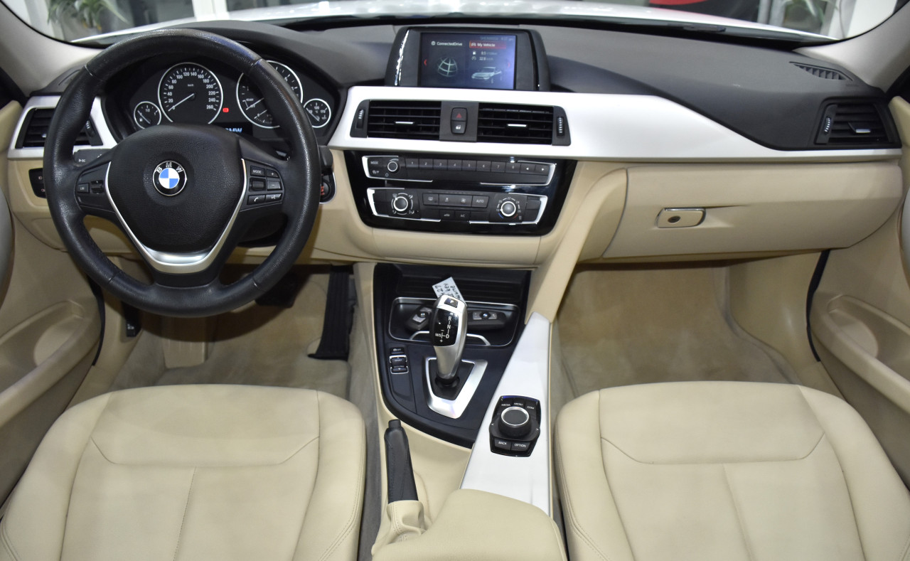 BMW 3-Series - Image 10