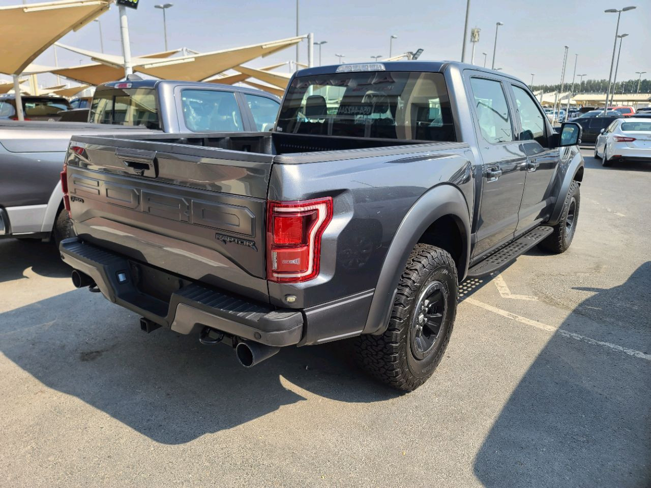 Ford Raptor - Image 4