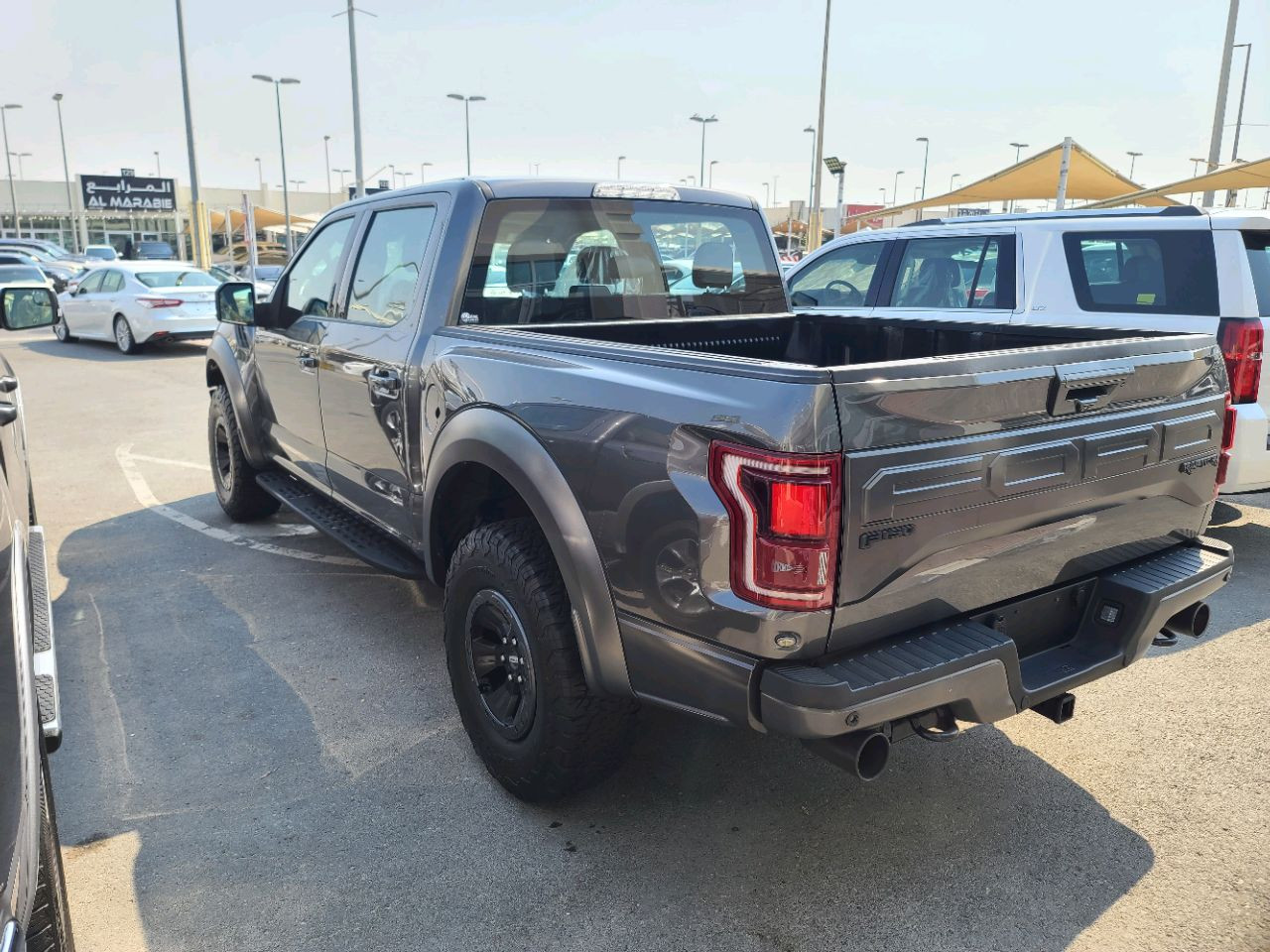 Ford Raptor - Image 6