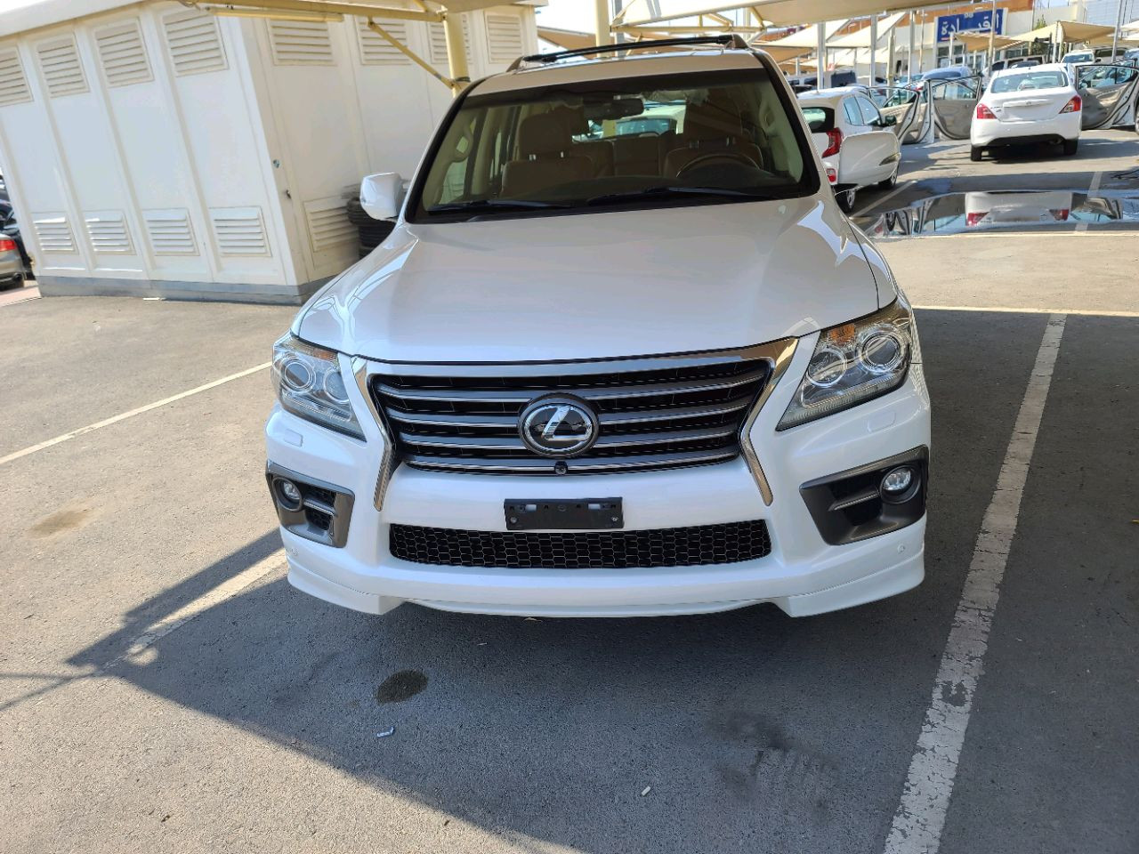 Lexus LX-Series - Image 10