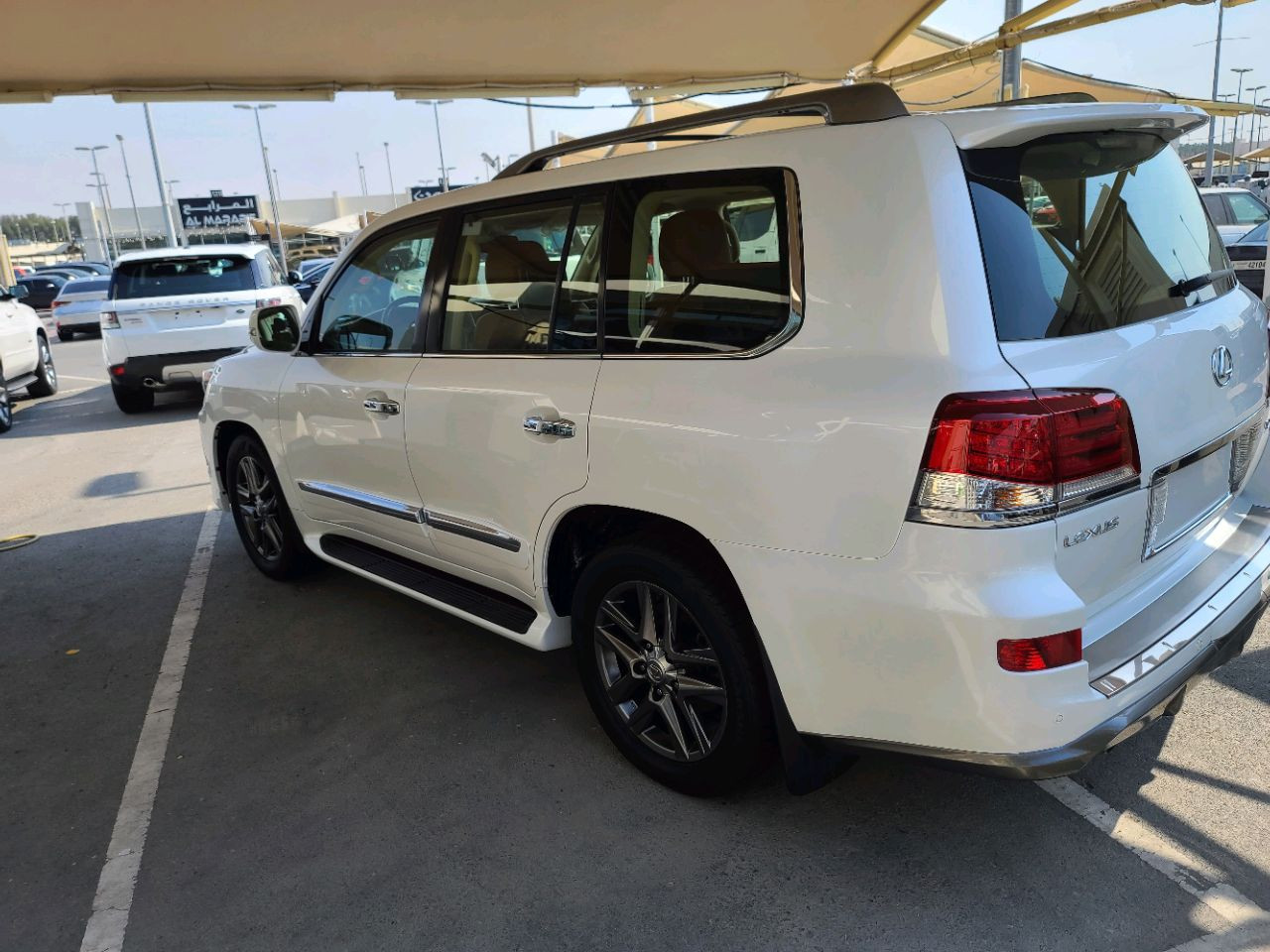 Lexus LX-Series - Image 9