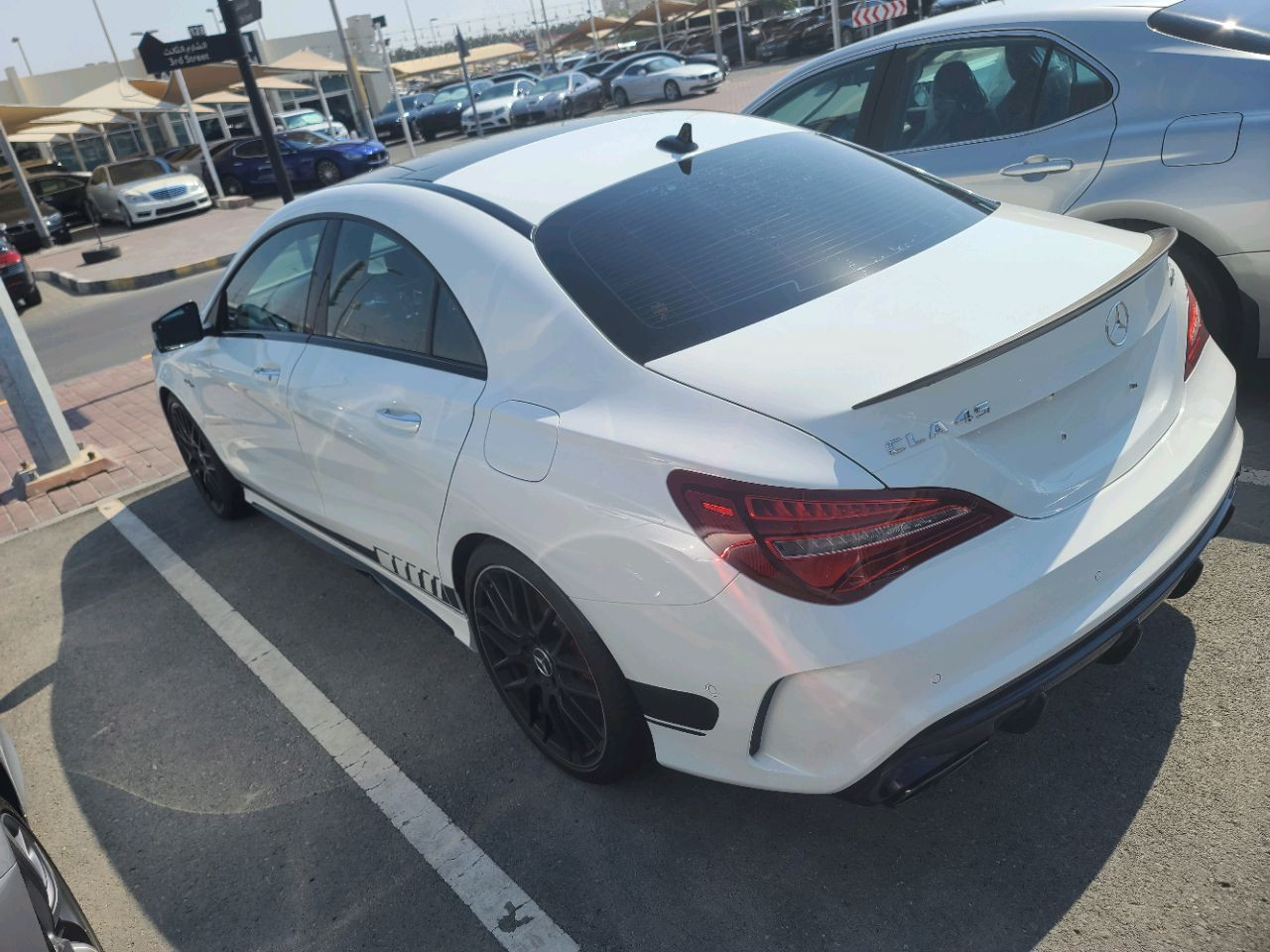 Mercedes Benz CLA - Image 2