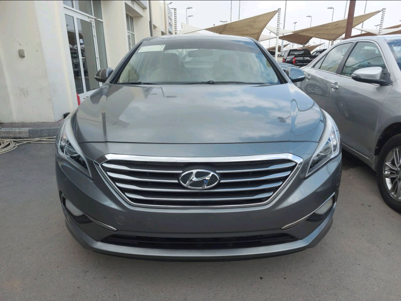 Hyundai Sonata - Image 4