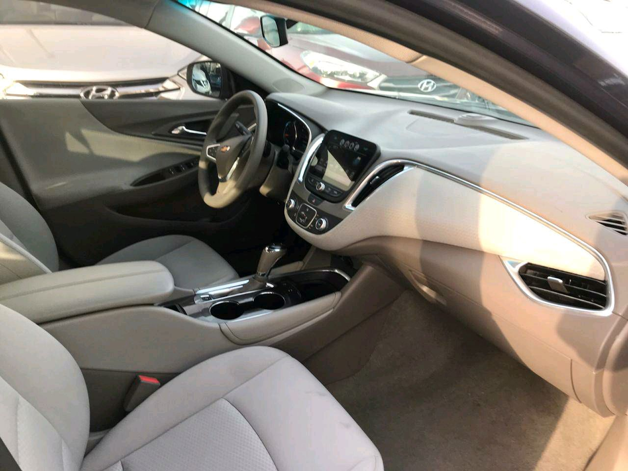 Chevrolet Malibu - Image 5