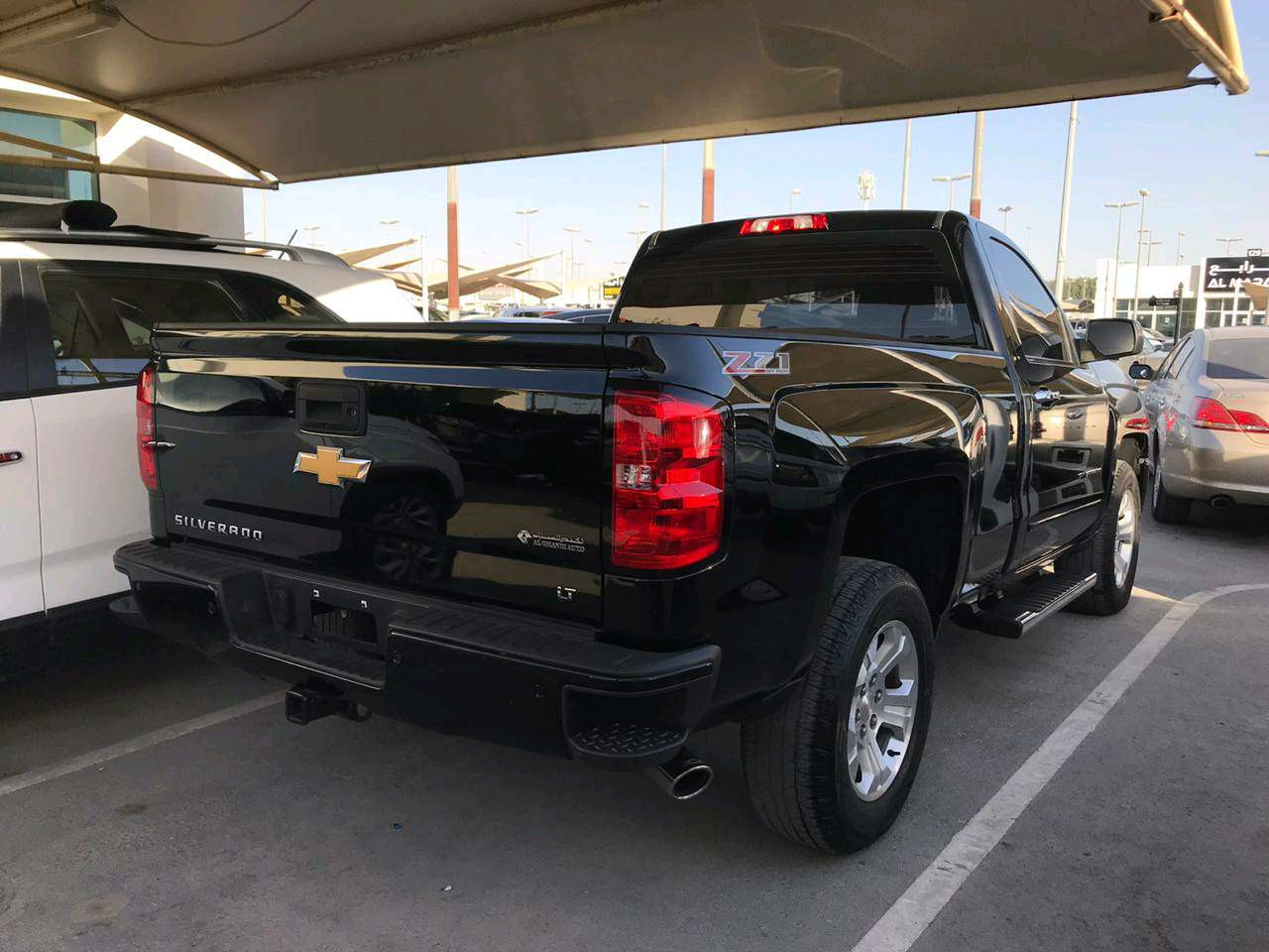 Chevrolet Silverado - Image 4