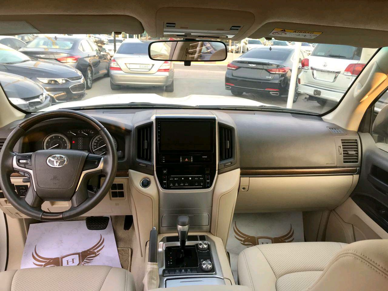 Toyota Land Cruiser - Image 4
