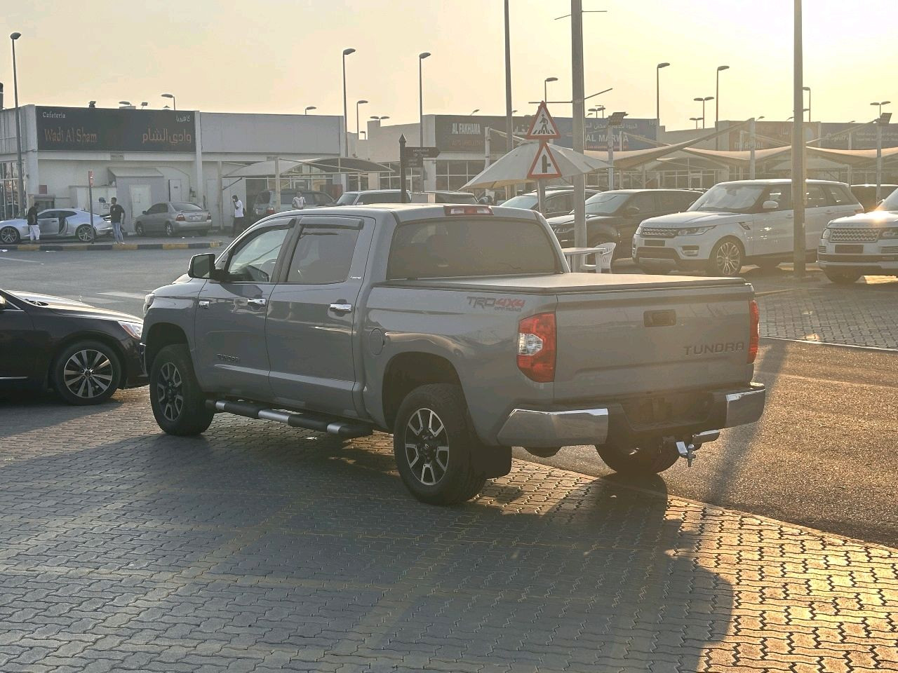 Toyota Tundra - Image 3