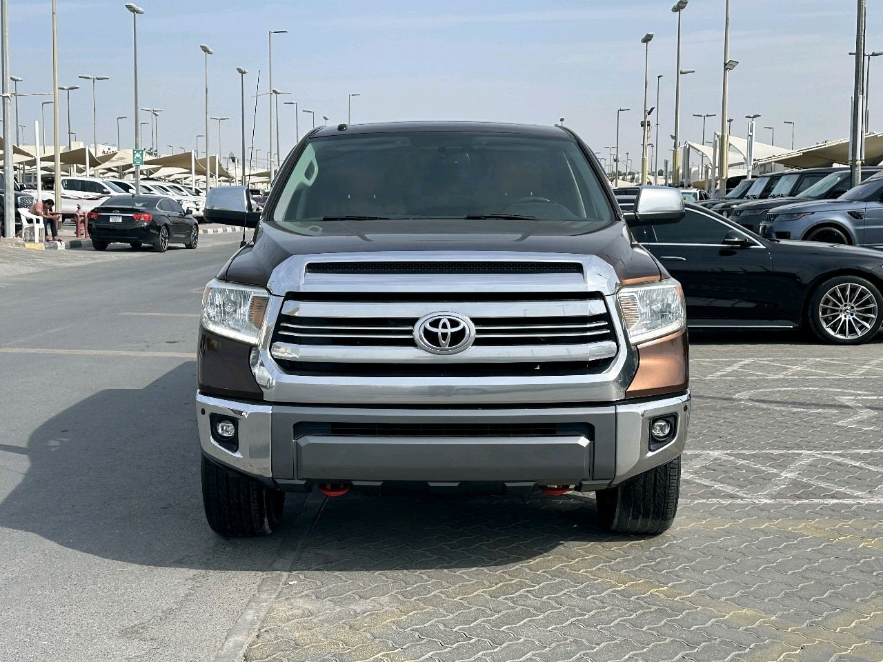 Toyota Tundra - Image 9
