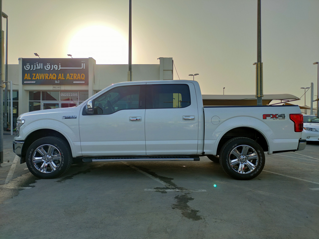 Ford F-Series Pickup - Image 3